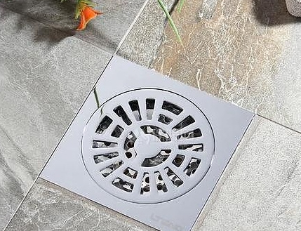 卫生间老是臭味横飞？我来告诉你源头在哪，顺便帮你解决掉它！