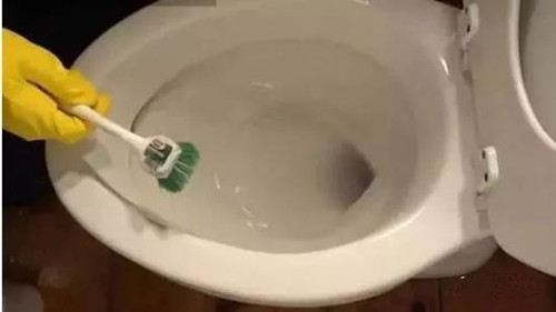 清洁马桶